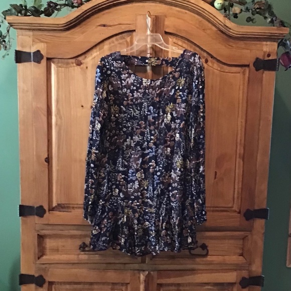 Anama’ Navy Floral Tunic Dress - Picture 1 of 4